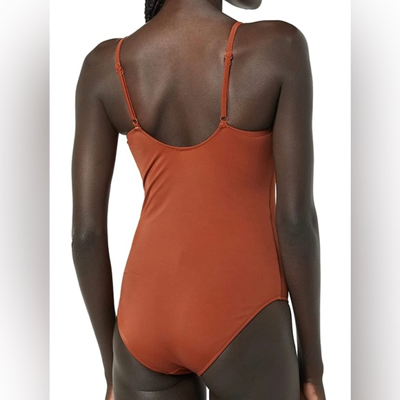 Amazon Essentials Thin Strap Scoop Neck One-Piece Swimsuit – Brown (Size M) - Picture 3 of 9